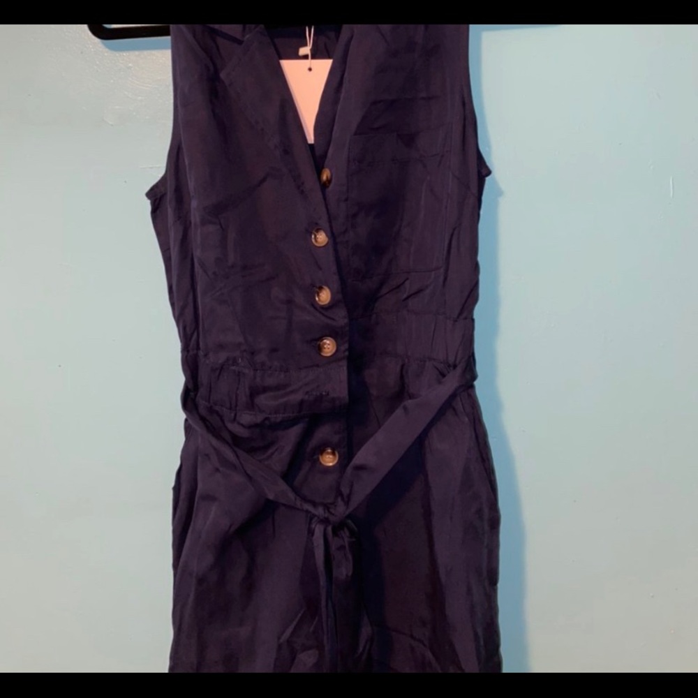 Collard kittenish romper